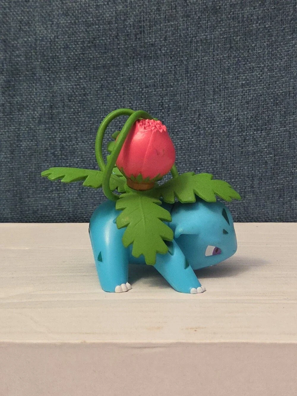 Nintendo Pokemon IVYSAUR 2.5" Vinyl Figure PVC 2015 Tomy Toy Kanto Collectible - Picture 10 of 16